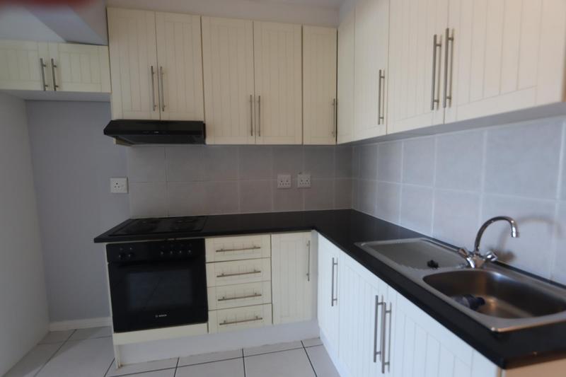 To Let 1 Bedroom Property for Rent in Rondebosch Western Cape